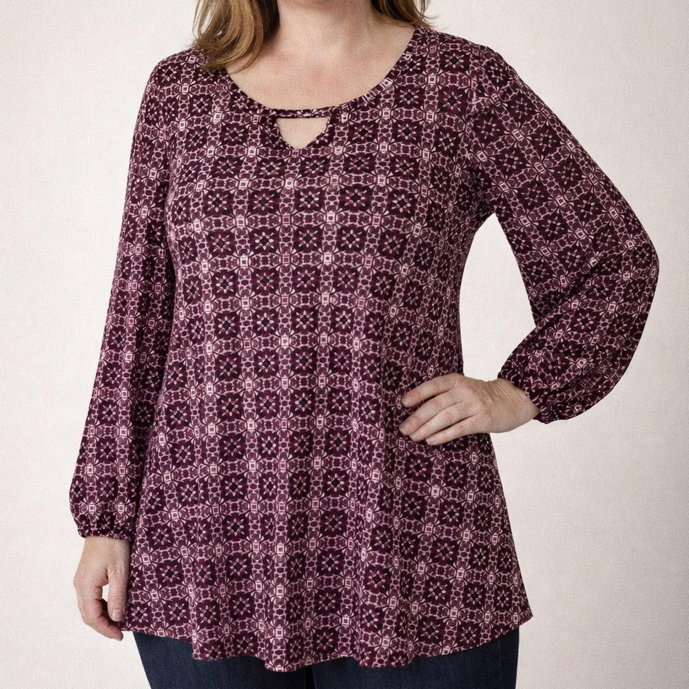 Dressbarn Burgundy Geometric Swing Blouse Top Slinky Liquid Knit Casual L $45